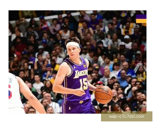 湖人逆转费城里弗斯35分主宰